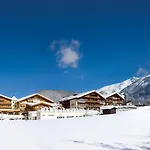 Alpenpark Superior ホテル 4*