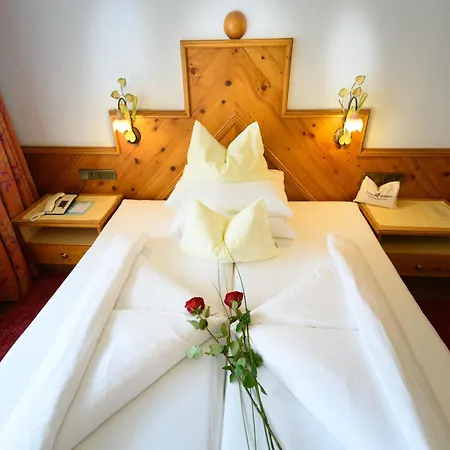 Hotell Alpenpark Superior 4*