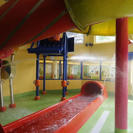 Alpenpark Superior 4* Зеефельд в Тироле