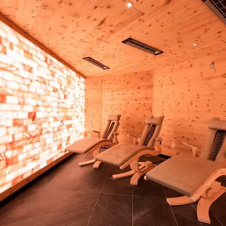 Alpenpark Superior Отель Зеефельд в Тироле