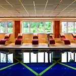 מלון Alpenpark Superior 4*